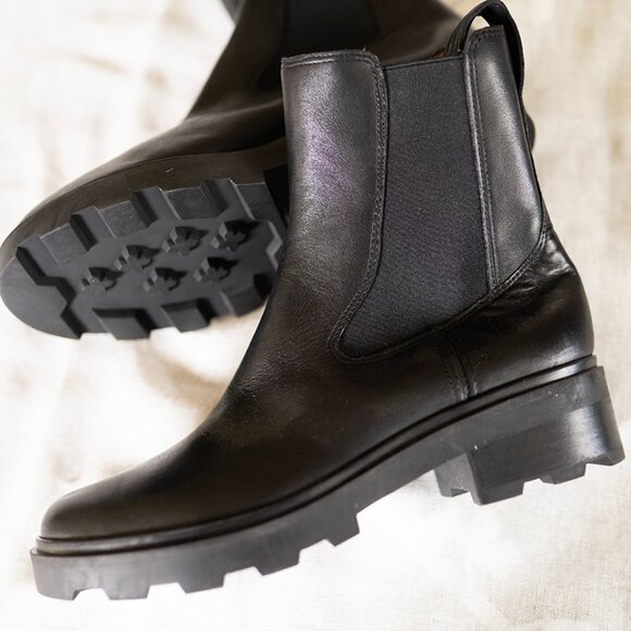 Madewell Boots WMNS 8 Leather The Wyckoff Chelsea Lugsole Witchy Black Pull On - Picture 3 of 7
